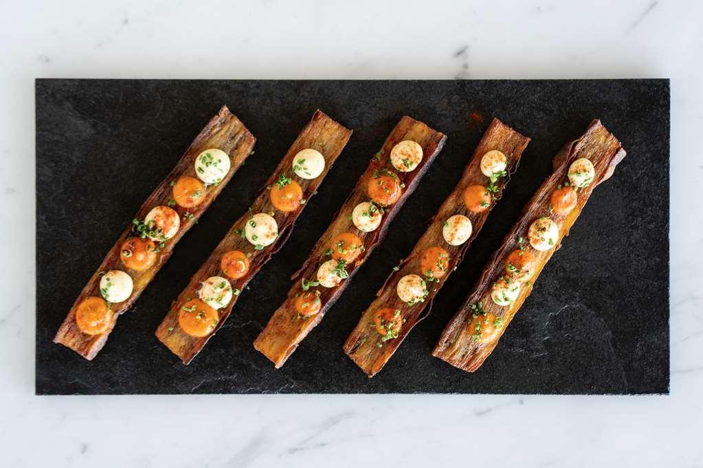 Hotel Costanero Montevideo - Mgallery ร้านอาหาร รูปภาพ
